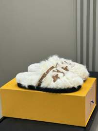 Picture of Louis Vuitton Slippers _SKULVsz35-42mnq1004537
